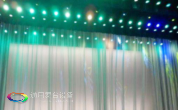 虛擬、朦朧的幻覺空間——舞臺紗幕